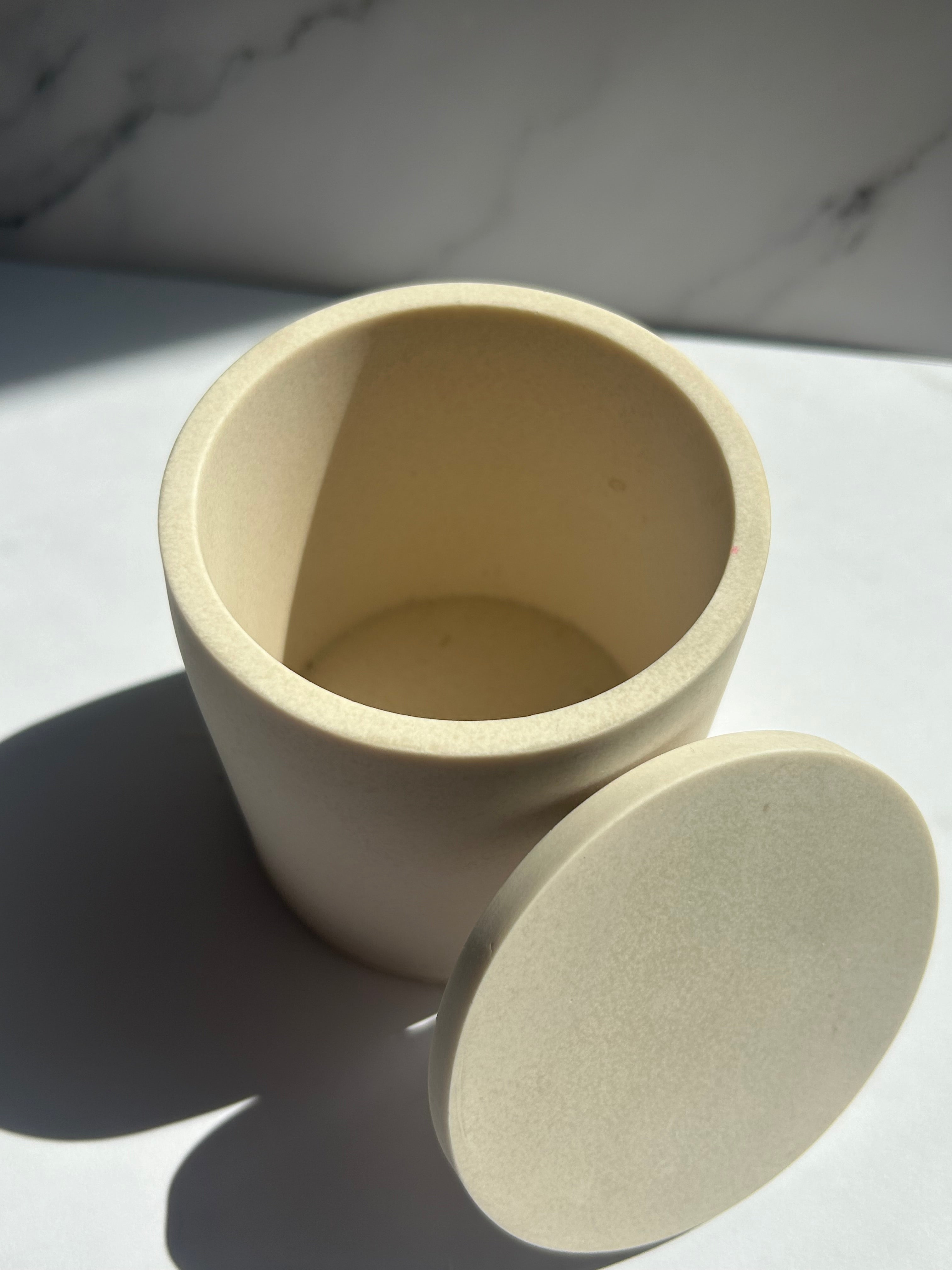 Dose - Cream-White