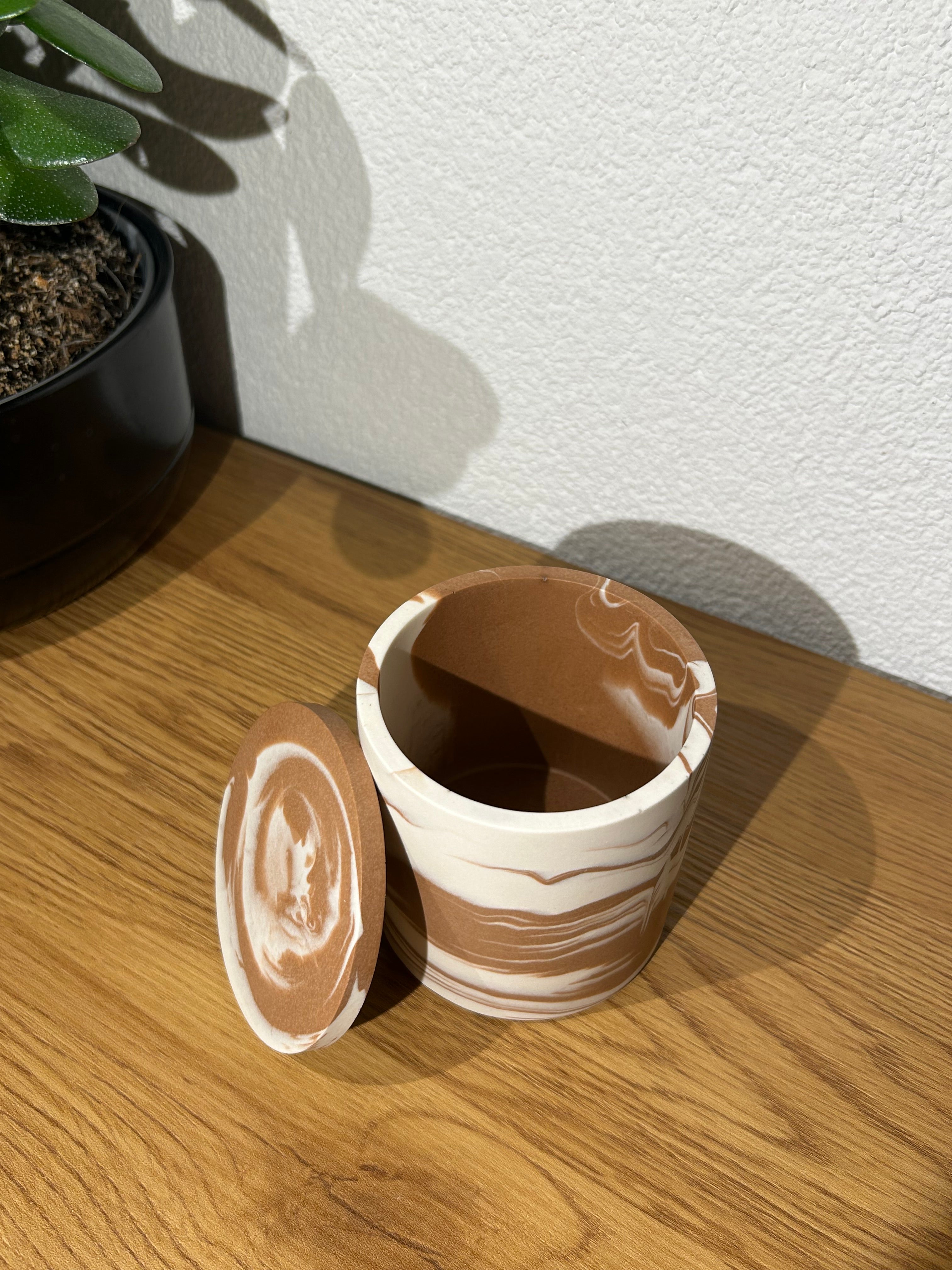 Dose - Brown-Beige