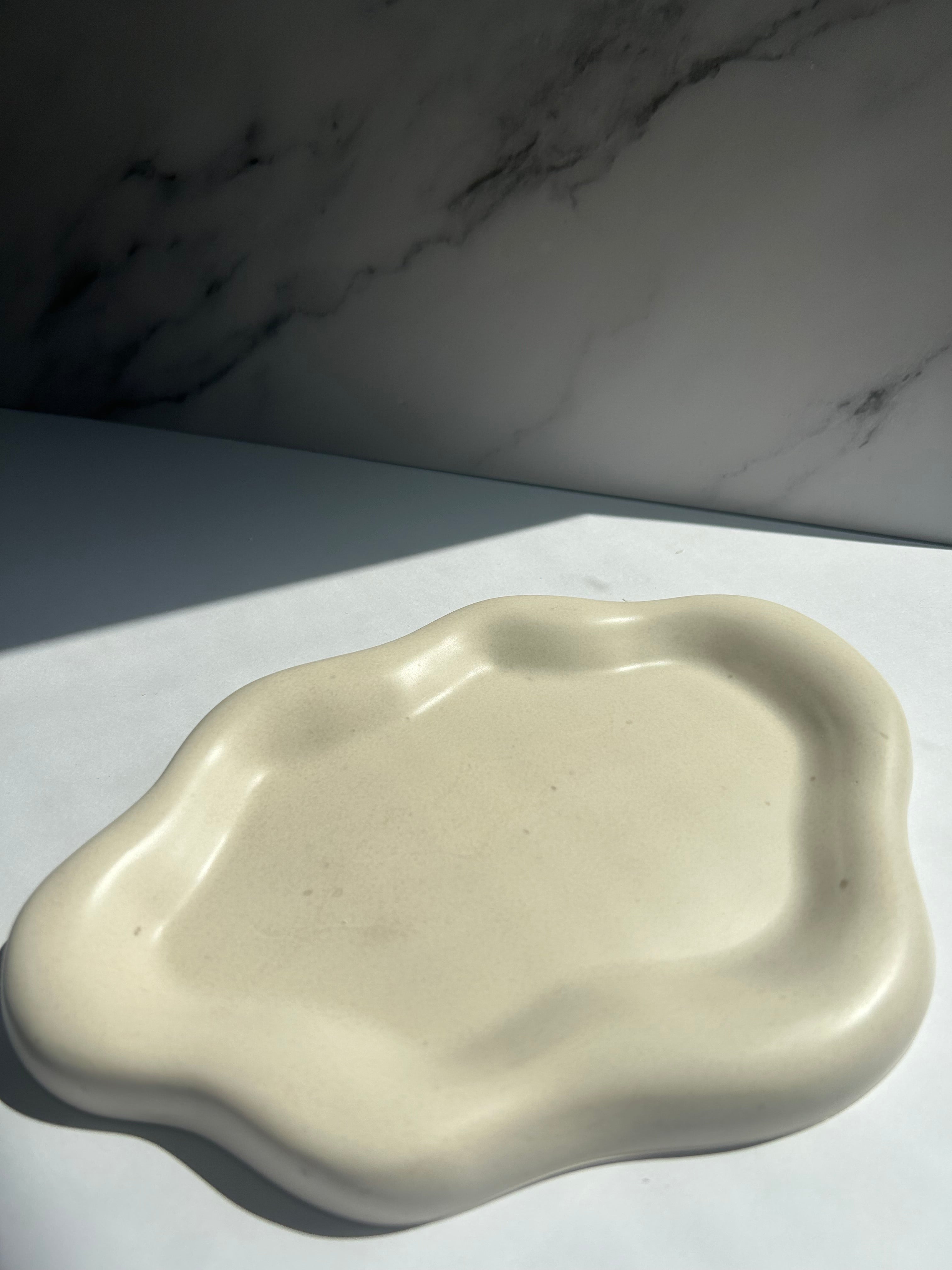 Wavey Tablett - Cream White