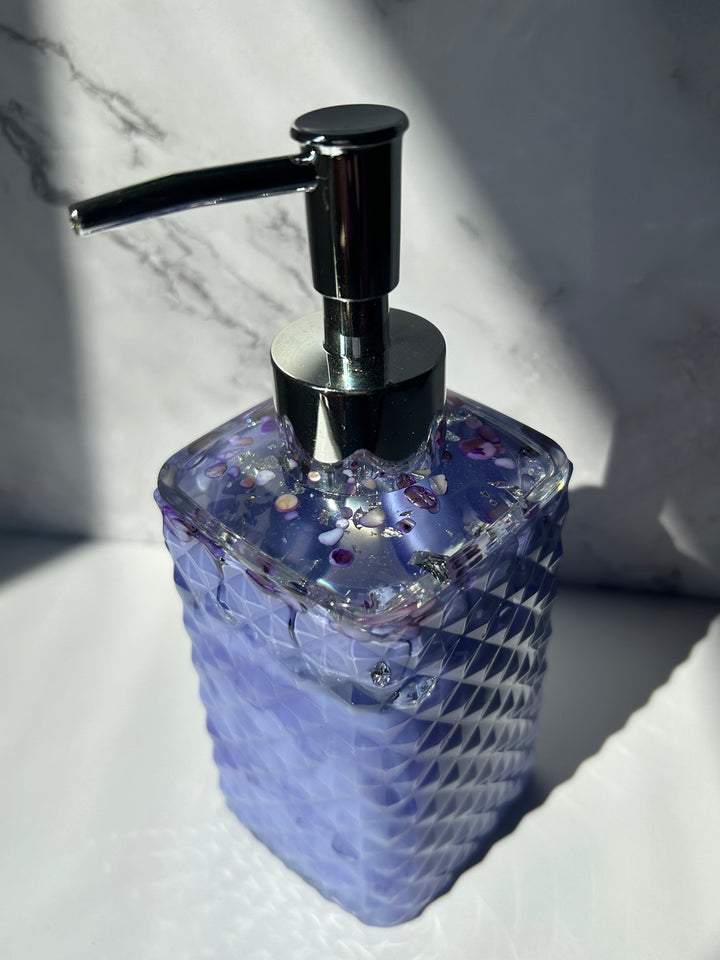 Soap dispenser