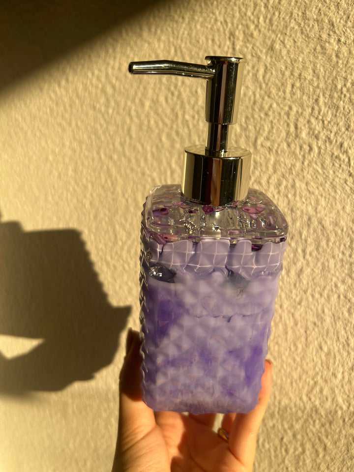 Soap dispenser