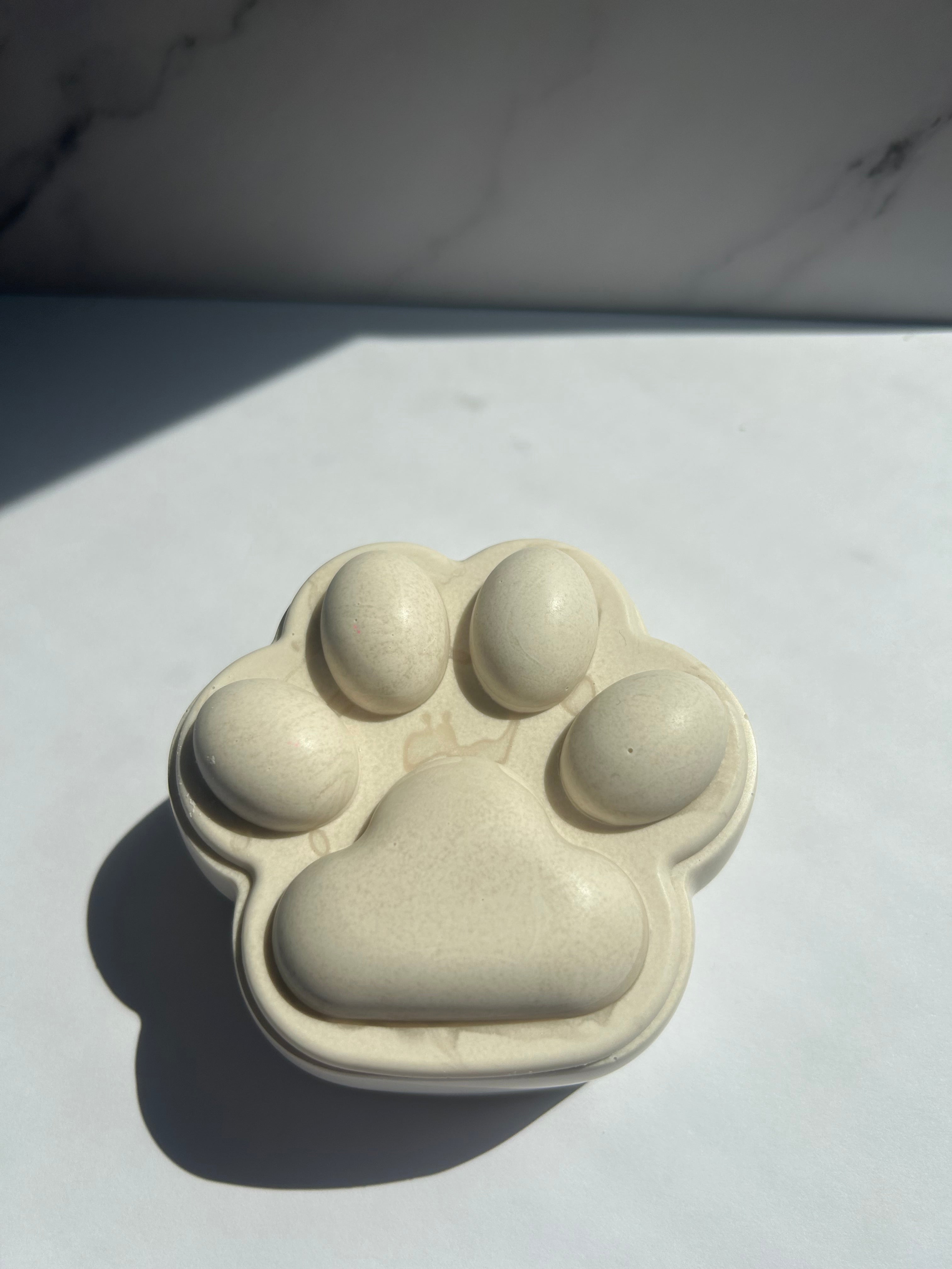 Pfotenbox - Cream-White